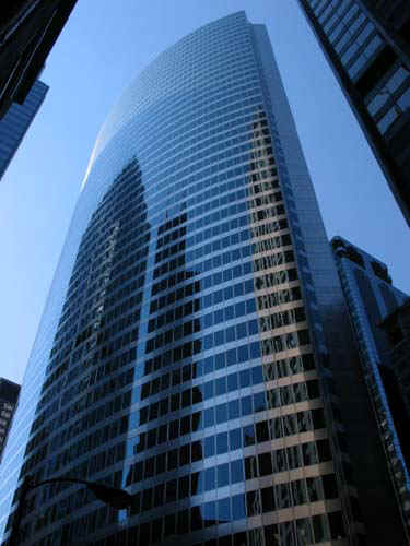 Chicago’s Hyatt Center Sells at a 6.1 Cap Rate